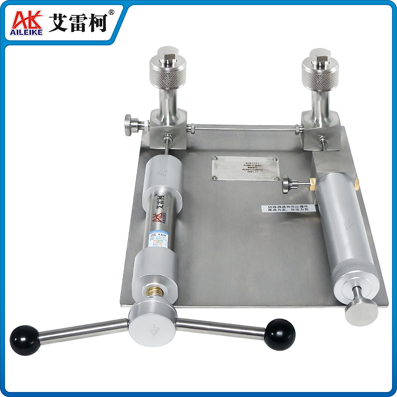 ALKQ-025S 氣壓校準(zhǔn)臺(tái)