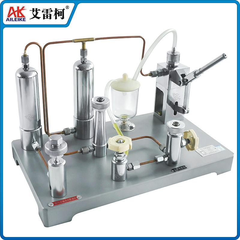 LYL-60 壓力表氧氣表兩用校驗器  