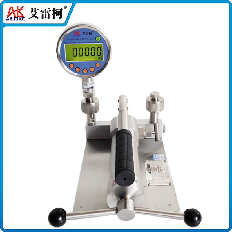 ALKT805TB 智能液壓校準(zhǔn)臺